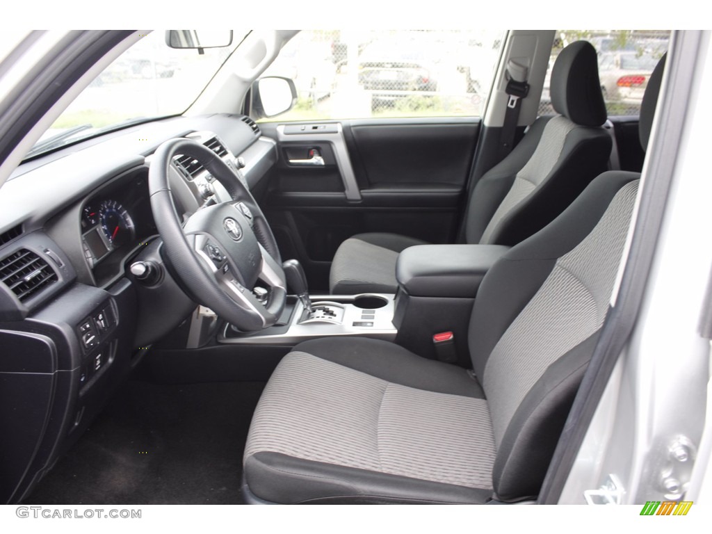 2019 Toyota 4Runner SR5 4x4 Front Seat Photo #140267429