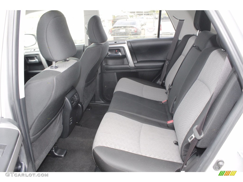 2019 Toyota 4Runner SR5 4x4 Rear Seat Photo #140267582