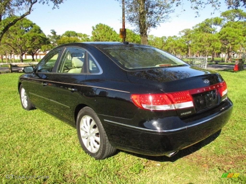 2008 Azera Limited - Ebony Black / Beige photo #10