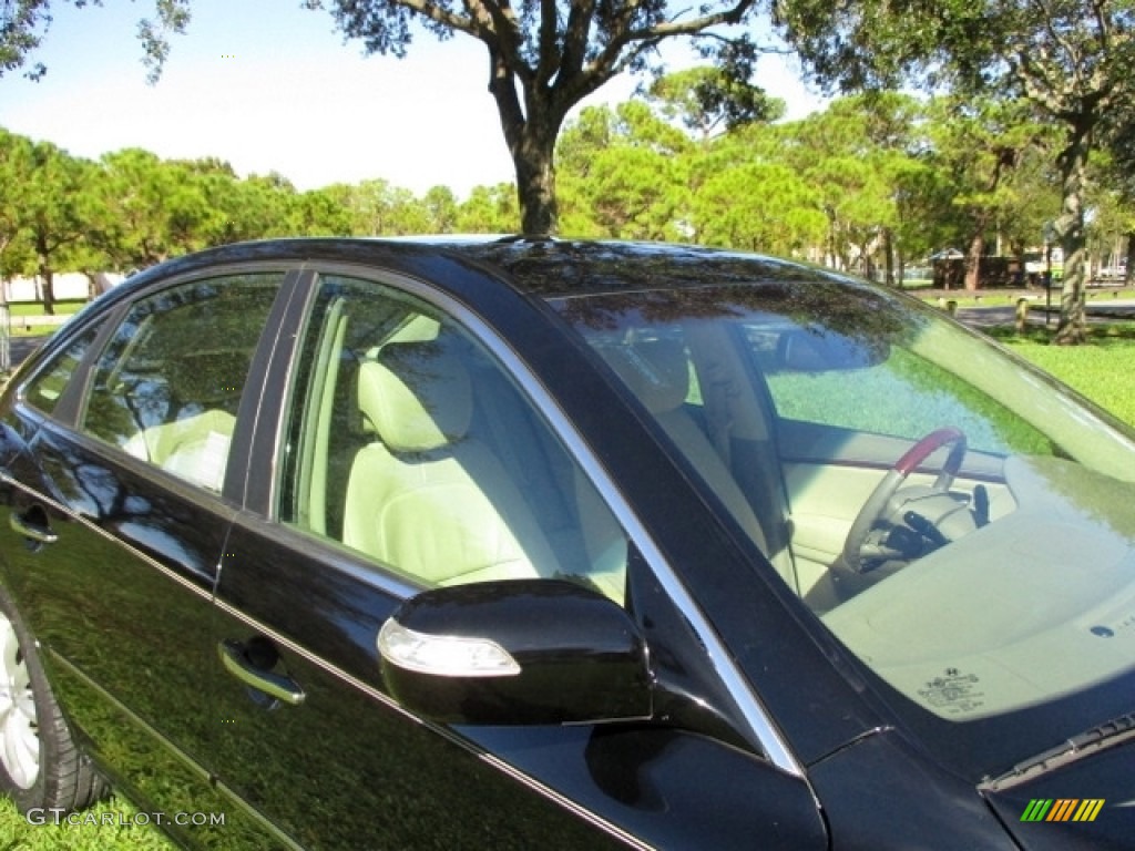 2008 Azera Limited - Ebony Black / Beige photo #21
