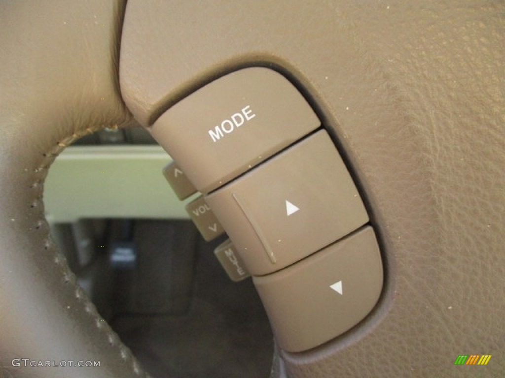 2008 Azera Limited - Ebony Black / Beige photo #25