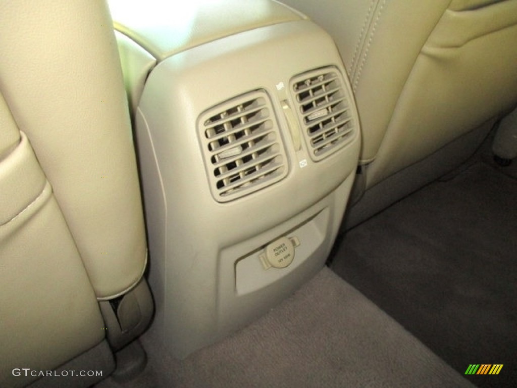 2008 Azera Limited - Ebony Black / Beige photo #33