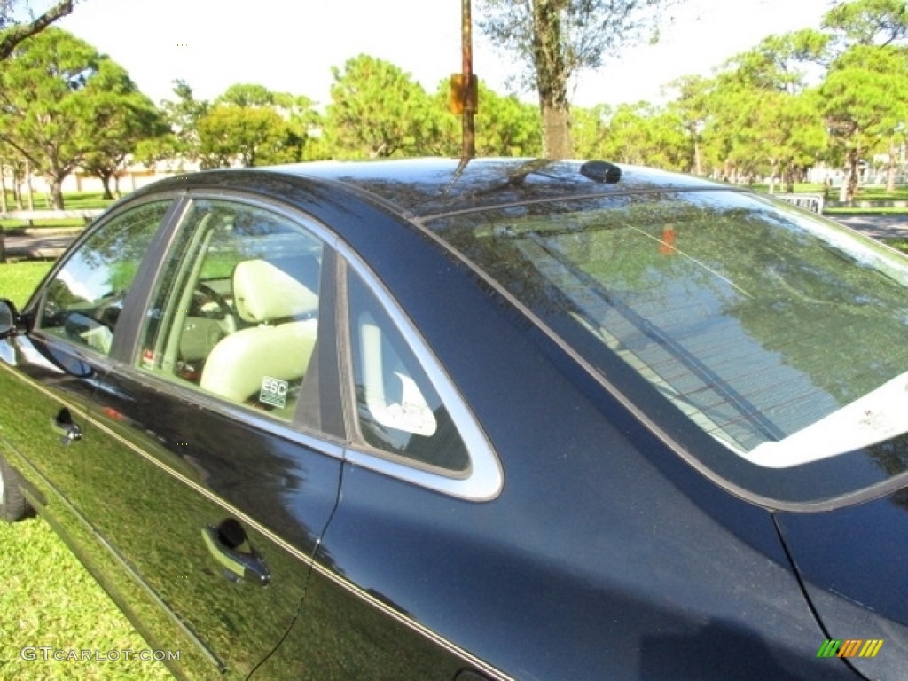 2008 Azera Limited - Ebony Black / Beige photo #39