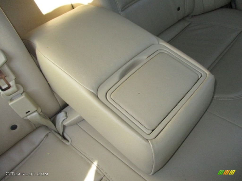 2008 Azera Limited - Ebony Black / Beige photo #51
