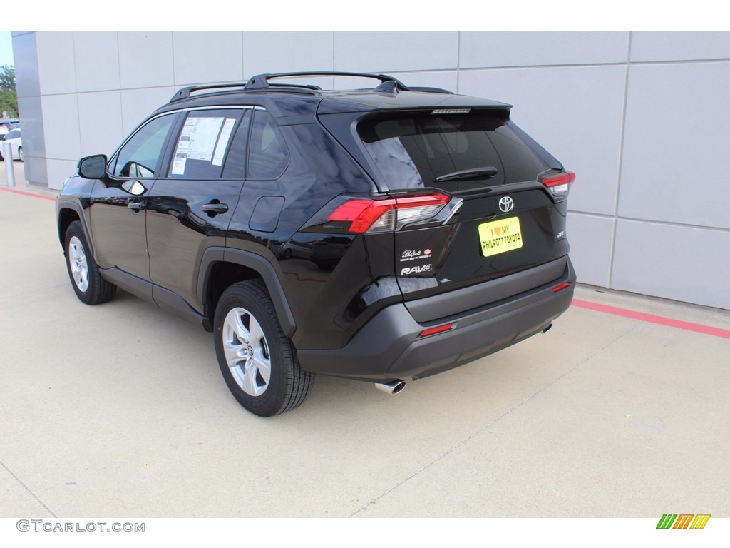 2021 RAV4 XLE - Midnight Black Metallic / Black photo #6