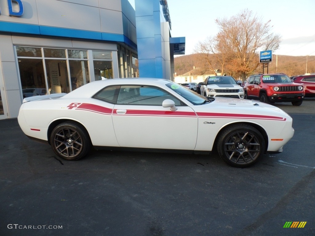 2016 Challenger R/T Plus - Bright White / Black/Ruby Red photo #6