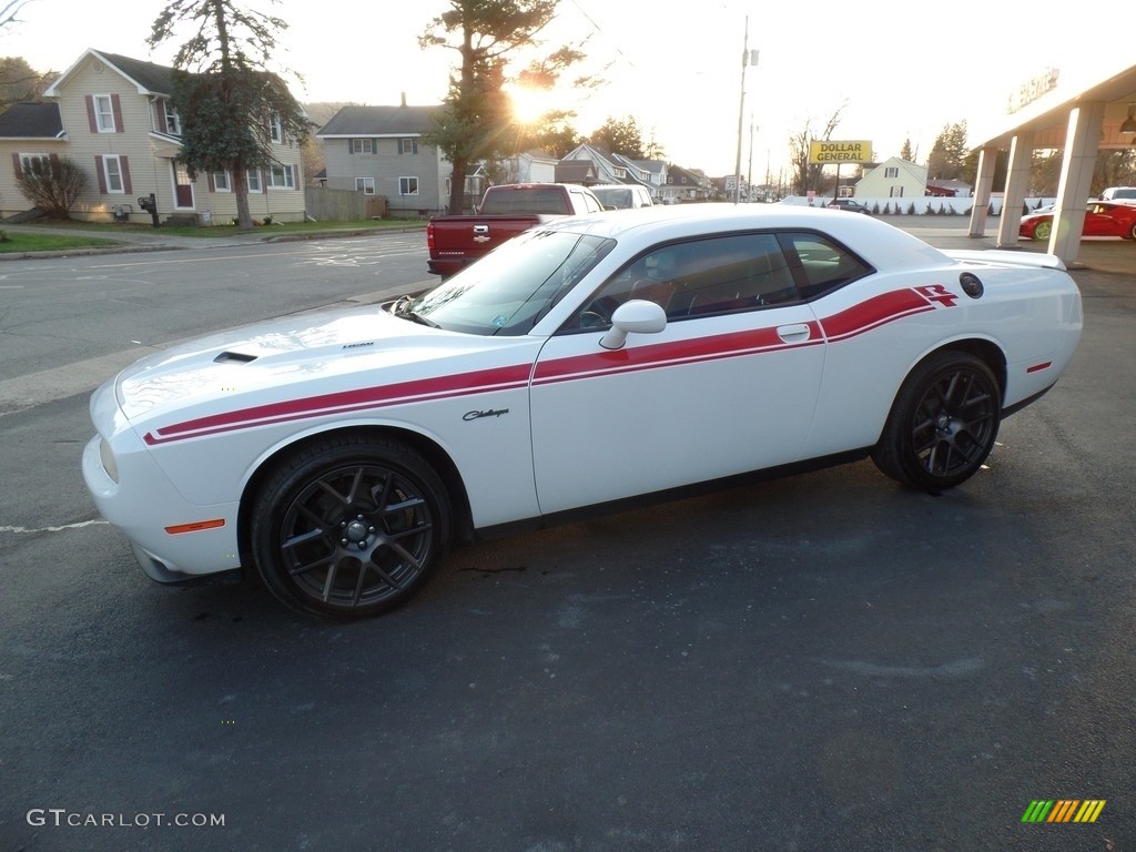 2016 Challenger R/T Plus - Bright White / Black/Ruby Red photo #12