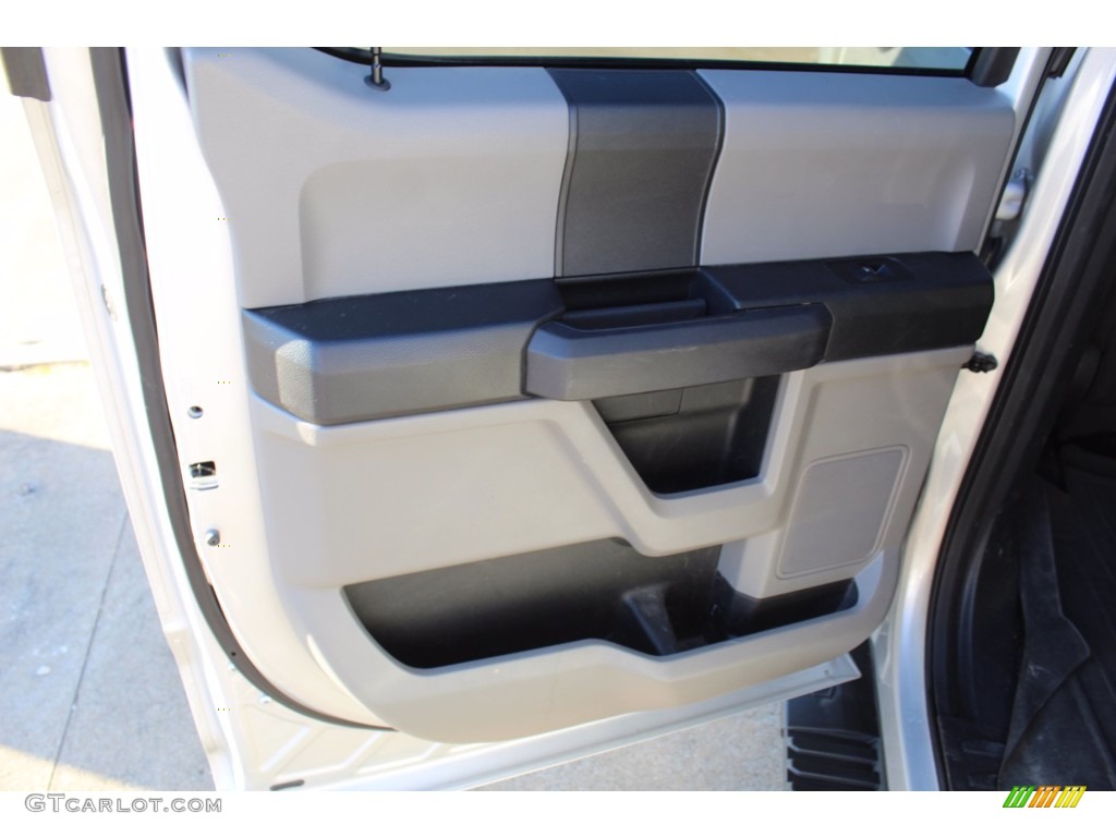 2017 F150 XL SuperCrew - Magnetic / Earth Gray photo #19