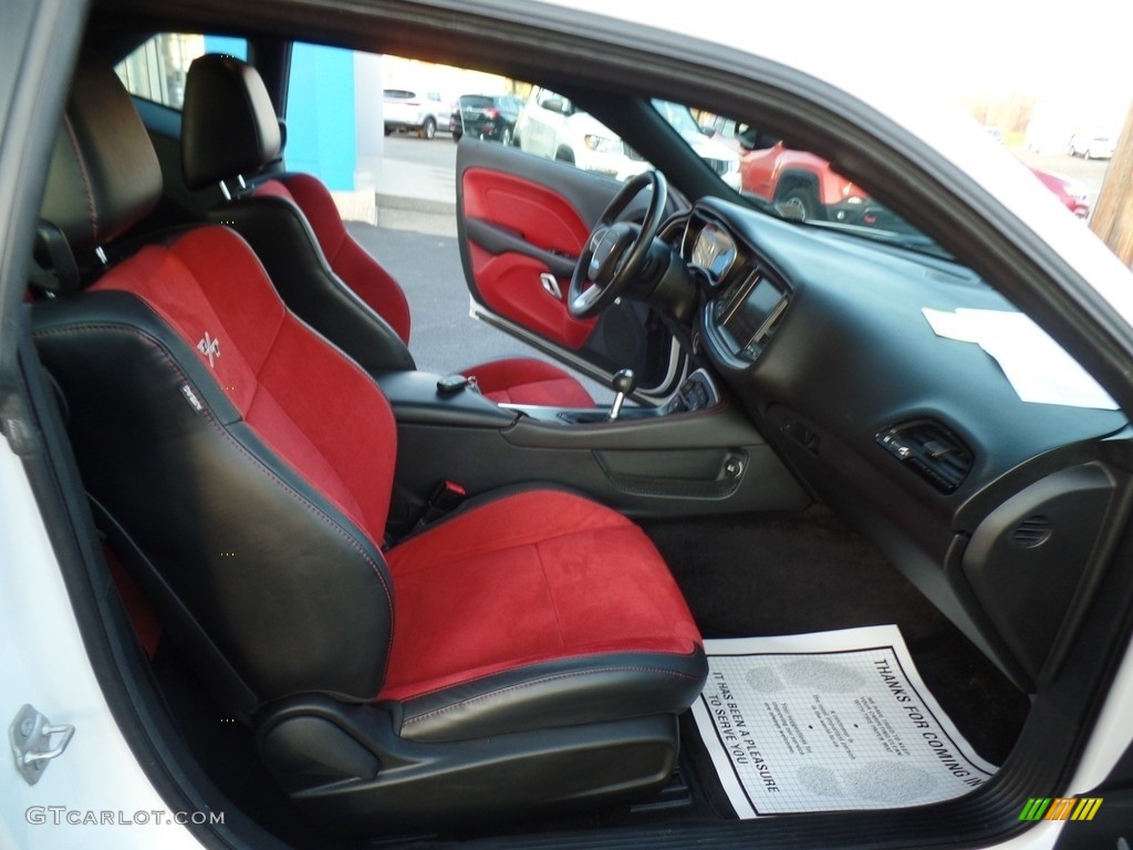 2016 Dodge Challenger R/T Plus Front Seat Photo #140272871