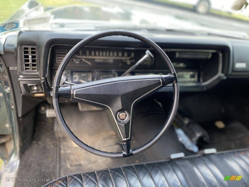 1967 Cadillac Fleetwood Limousine Black/Gray Steering Wheel Photo #140274397