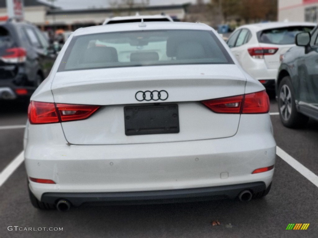 2016 A3 2.0 Premium quattro - Ibis White / Black photo #3
