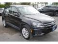 Deep Black Pearl 2017 Volkswagen Tiguan Limited 2.0T 4Motion Exterior