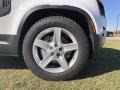2020 Land Rover Defender 110 SE Wheel and Tire Photo