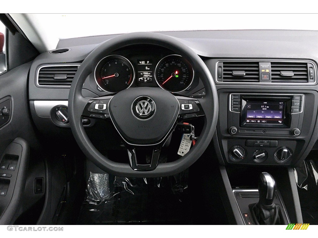 2018 Volkswagen Jetta S Black/Palladium Gray Dashboard Photo #140276117