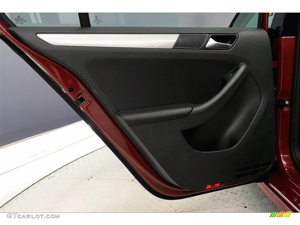 2018 Volkswagen Jetta S Door Panel Photos