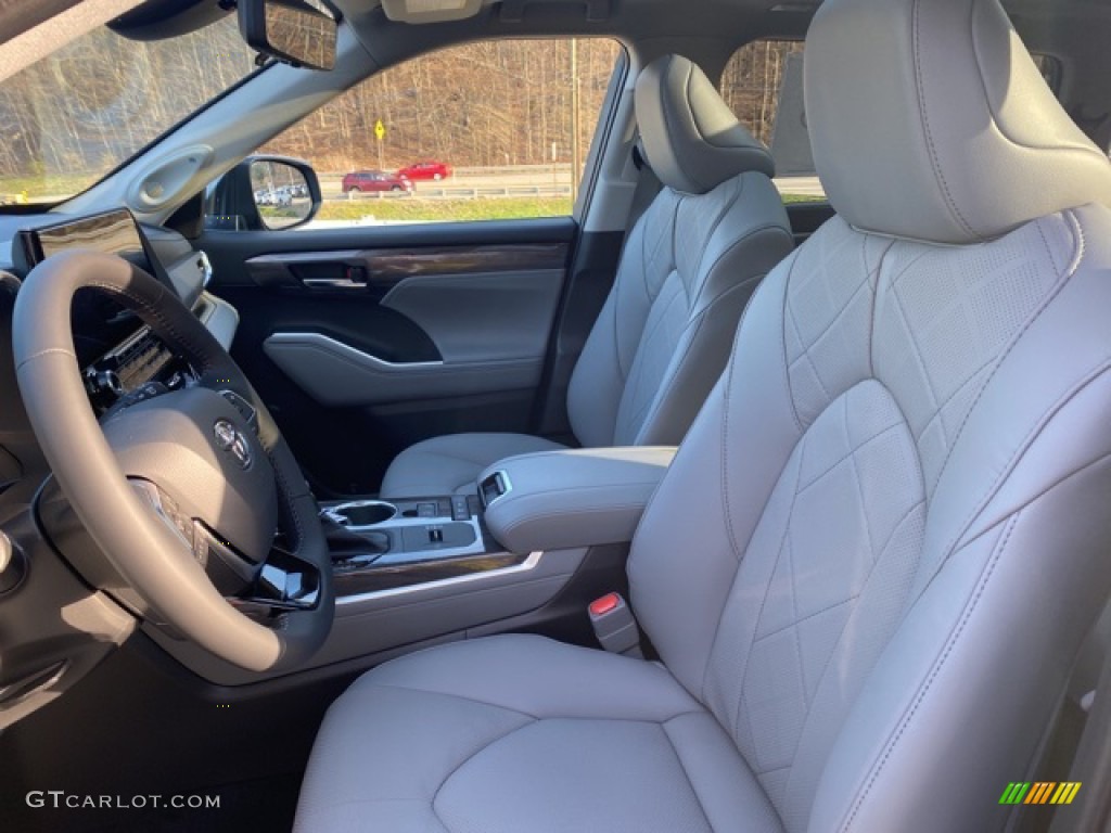 2021 Toyota Highlander Hybrid Platinum AWD Front Seat Photo #140277605