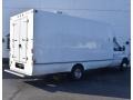 Oxford White - E-Series Van E450 Cutaway Commercial Moving Truck Photo No. 2