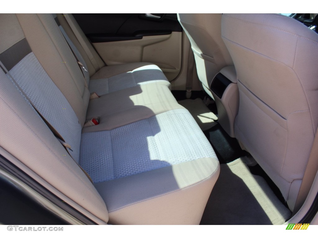 2012 Camry LE - Cypress Green Pearl / Ash photo #23