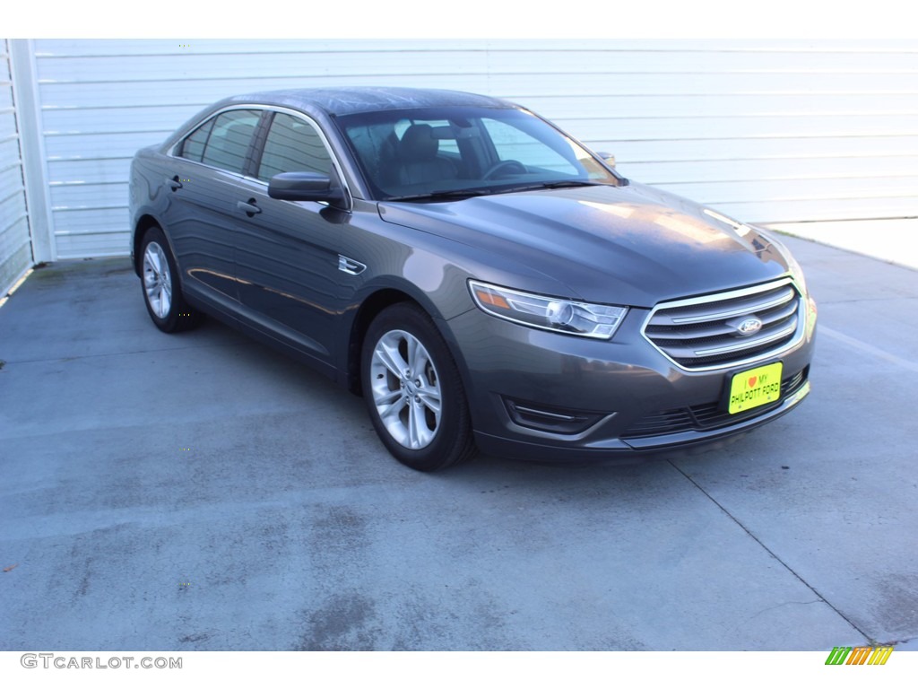 2018 Taurus SEL - Magnetic / Charcoal Black photo #2