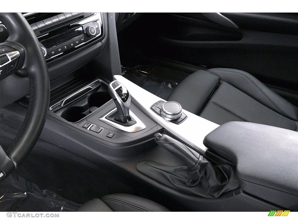 2017 BMW 4 Series 440i Coupe Controls Photos