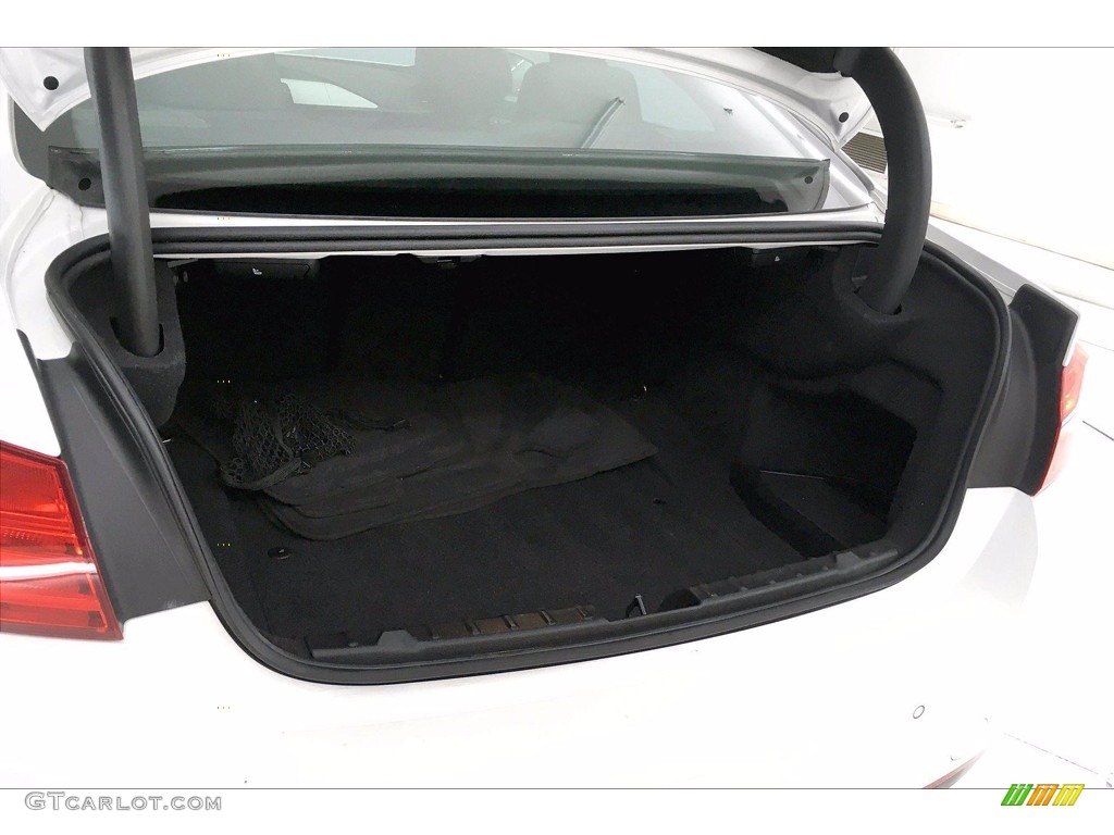 2017 BMW 4 Series 440i Coupe Trunk Photos