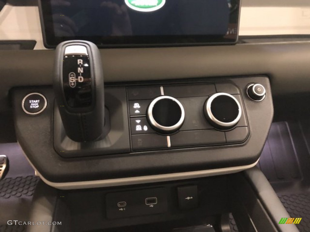 2020 Land Rover Defender 110 HSE Transmission Photos