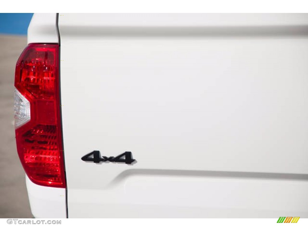 2016 Tundra TRD Pro CrewMax 4x4 - Super White / Black photo #11