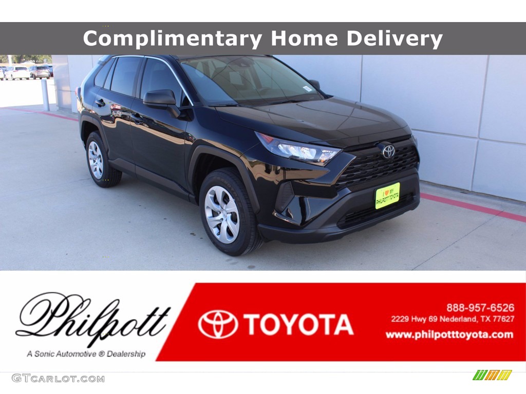 2021 RAV4 LE - Midnight Black Metallic / Black photo #1
