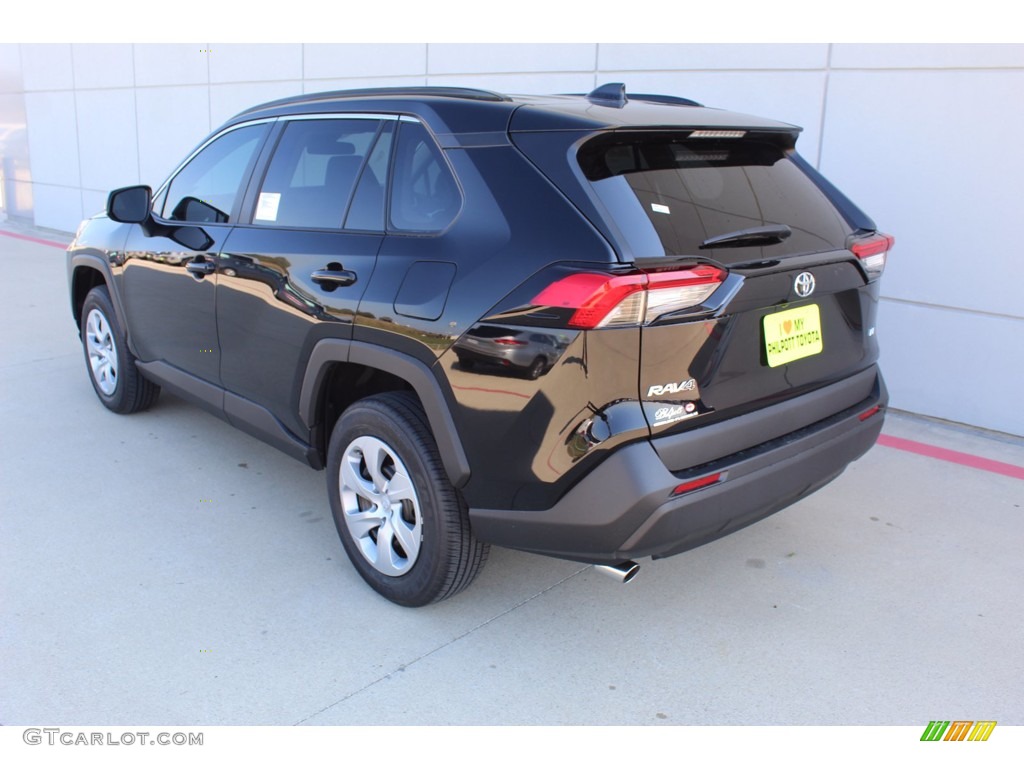 2021 RAV4 LE - Midnight Black Metallic / Black photo #6