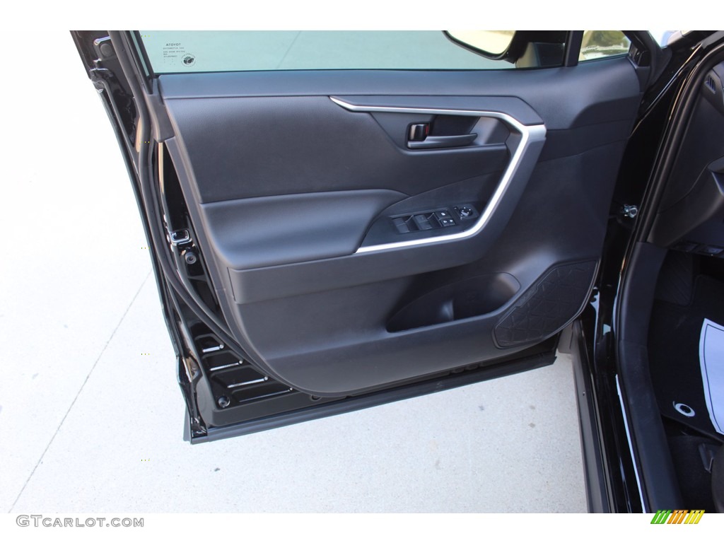 2021 RAV4 LE - Midnight Black Metallic / Black photo #9