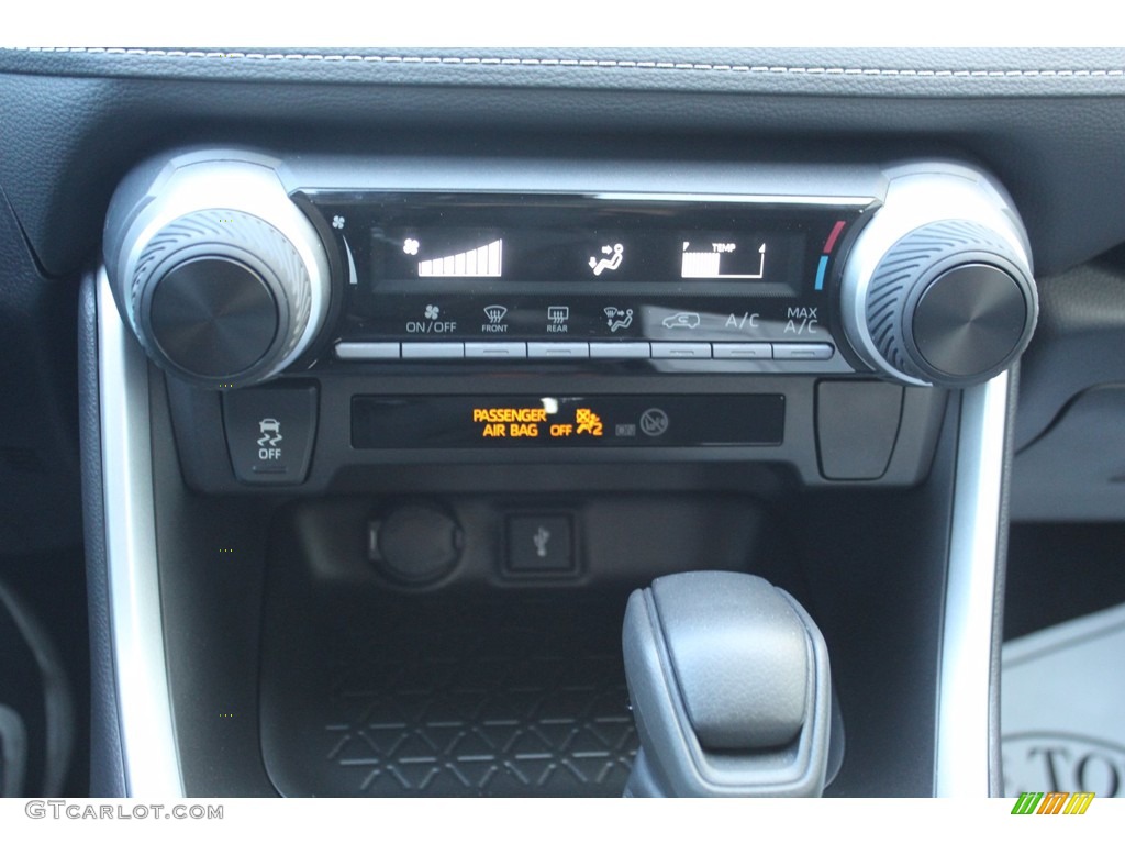 2021 RAV4 LE - Midnight Black Metallic / Black photo #16