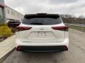 2021 Blizzard White Pearl Toyota Highlander XLE AWD  photo #16