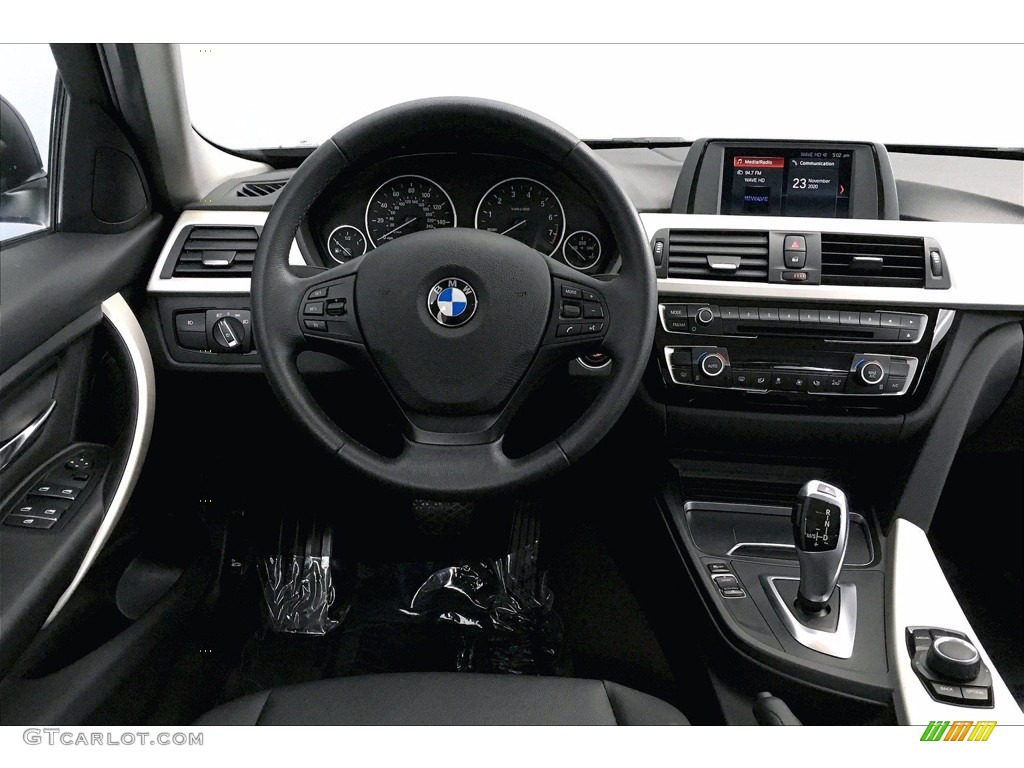 2018 3 Series 320i Sedan - Jet Black / Black photo #4