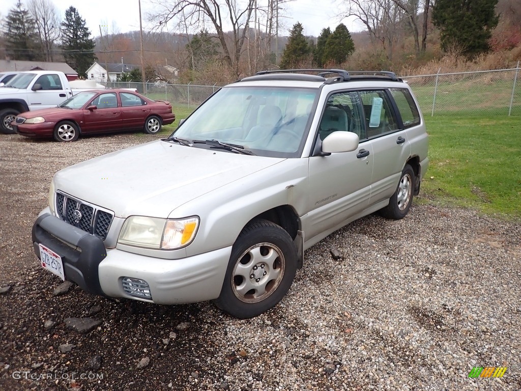 2001 Forester 2.5 S - Silverthorn Metallic / Gray photo #2