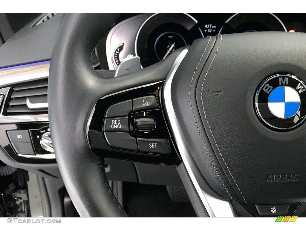 2018 5 Series 530e iPerfomance xDrive Sedan - Black Sapphire Metallic / Black photo #18