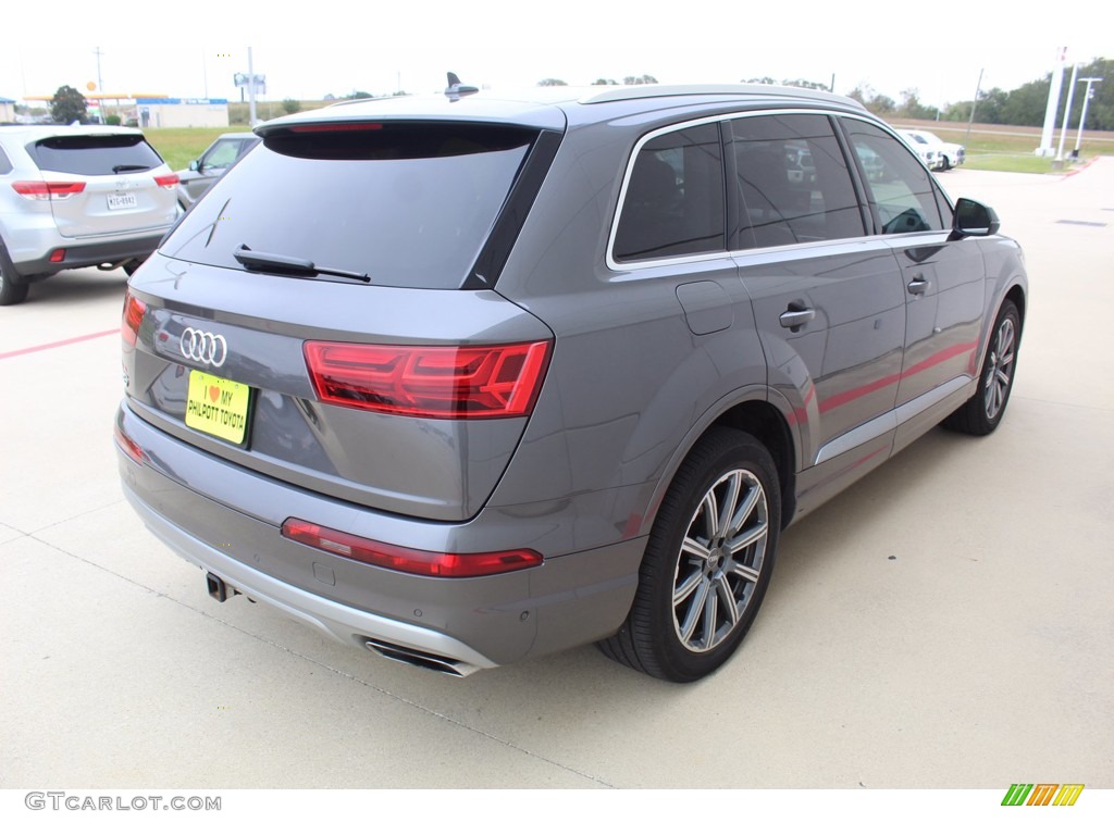 2019 Q7 55 Premium Plus quattro - Samurai Gray Metallic / Black photo #8