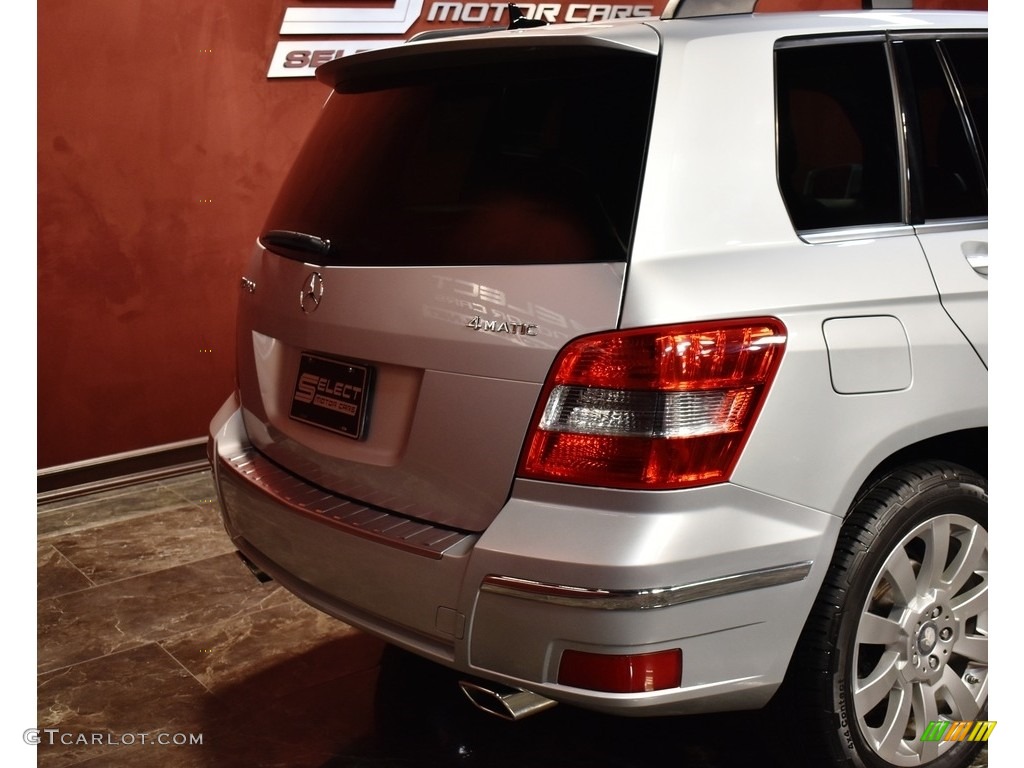 2011 GLK 350 4Matic - Iridium Silver Metallic / Black photo #5