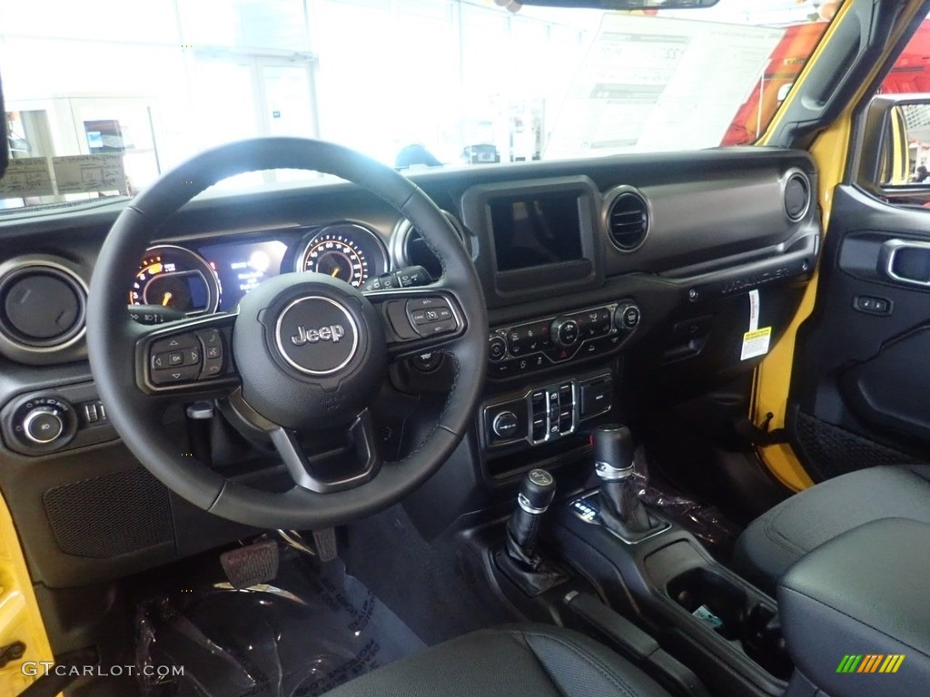 2021 Wrangler Unlimited Willys 4x4 - Hellayella / Black photo #13