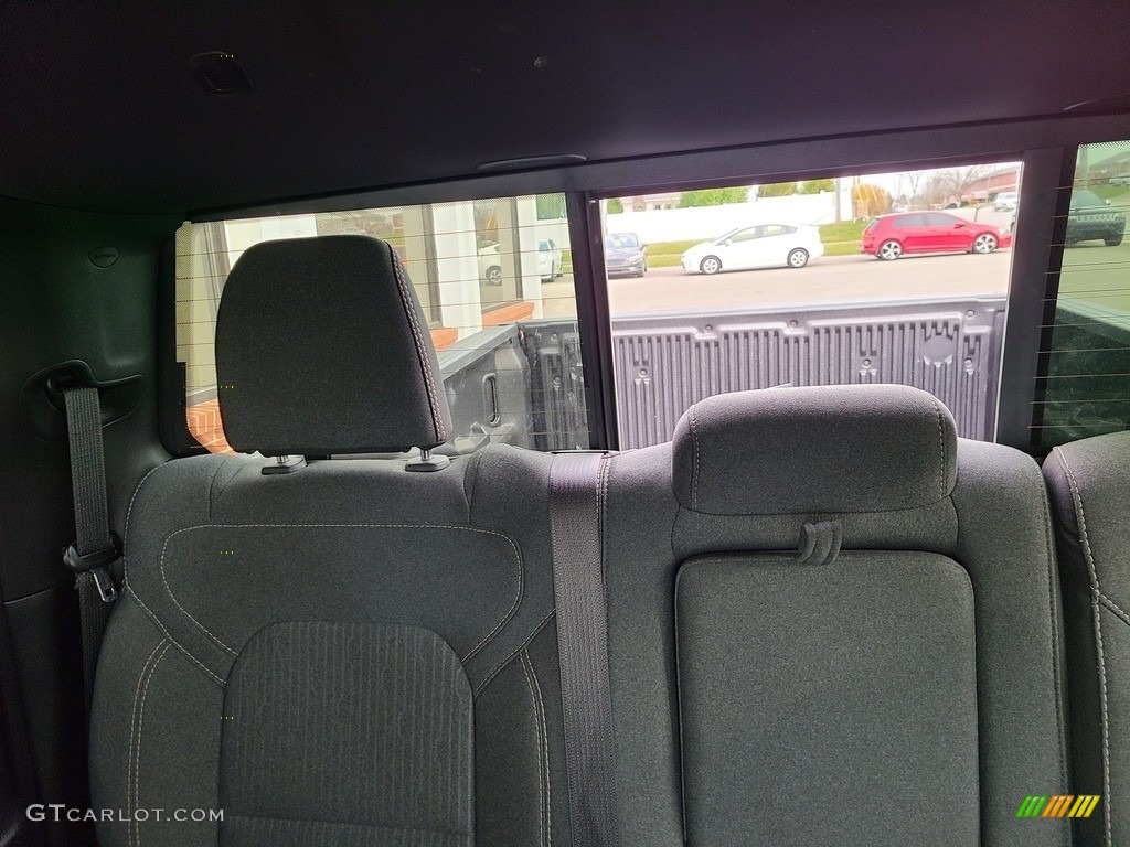 2019 1500 Big Horn Quad Cab 4x4 - Diamond Black Crystal Pearl / Black photo #33