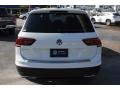 Pure White - Tiguan SE Photo No. 8