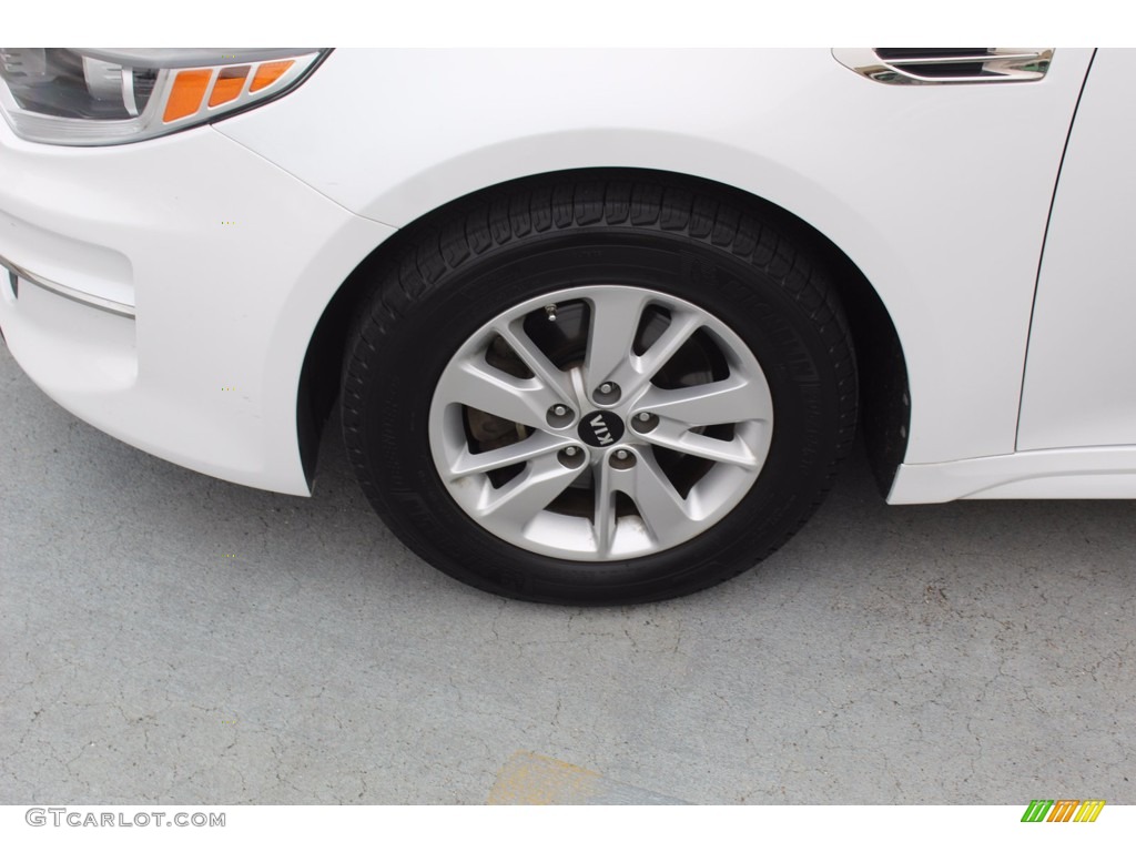 2017 Kia Optima LX Wheel Photo #140312287