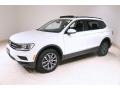 Pure White - Tiguan SE 4MOTION Photo No. 3