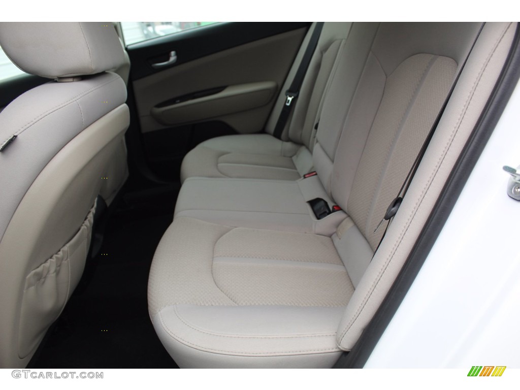Beige Interior 2017 Kia Optima LX Photo #140312648