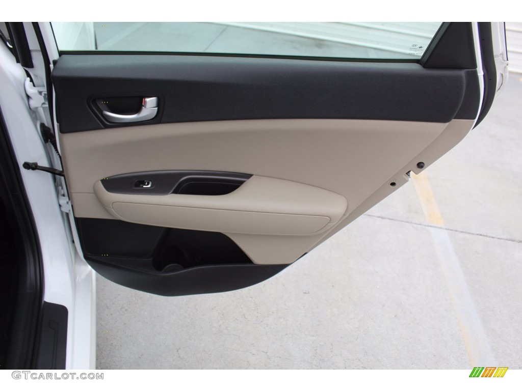 2017 Kia Optima LX Beige Door Panel Photo #140312758