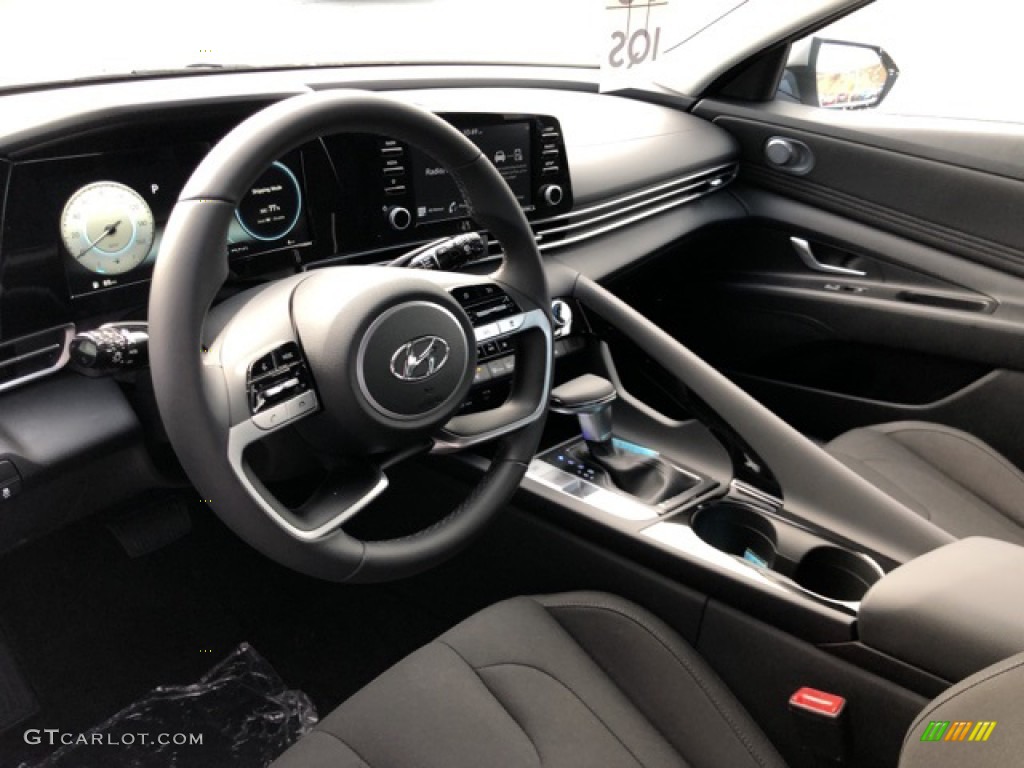 2021 Elantra SEL - Shimmering Silver Pearl / Black photo #17