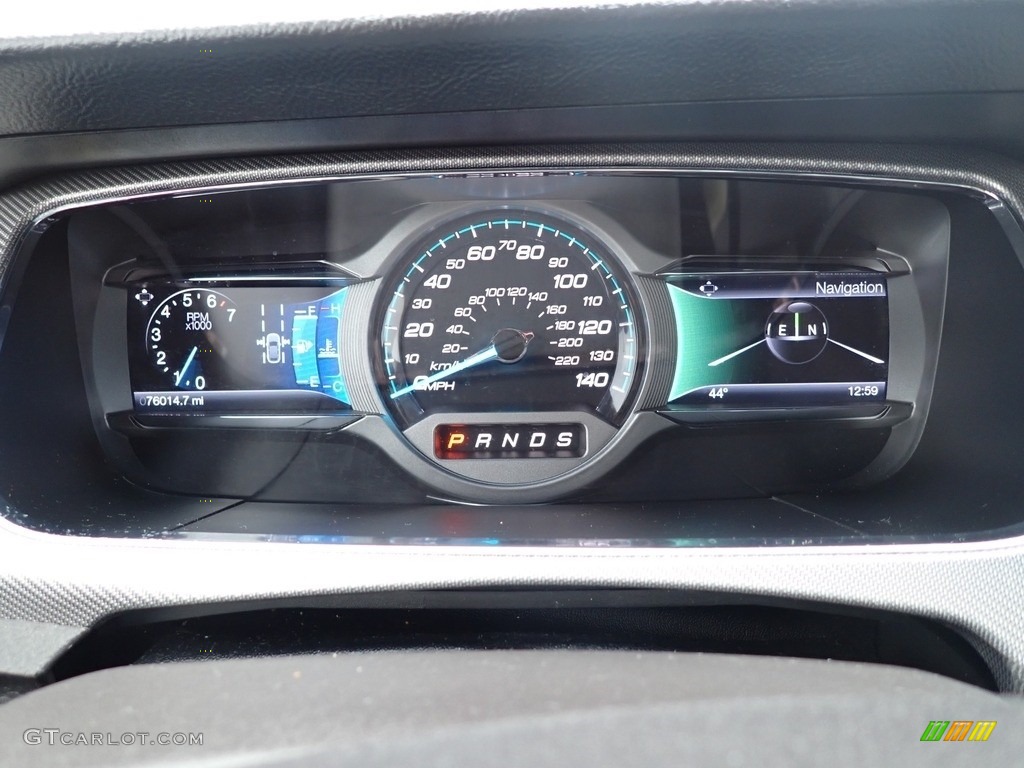 2015 Ford Taurus SHO AWD Gauges Photos