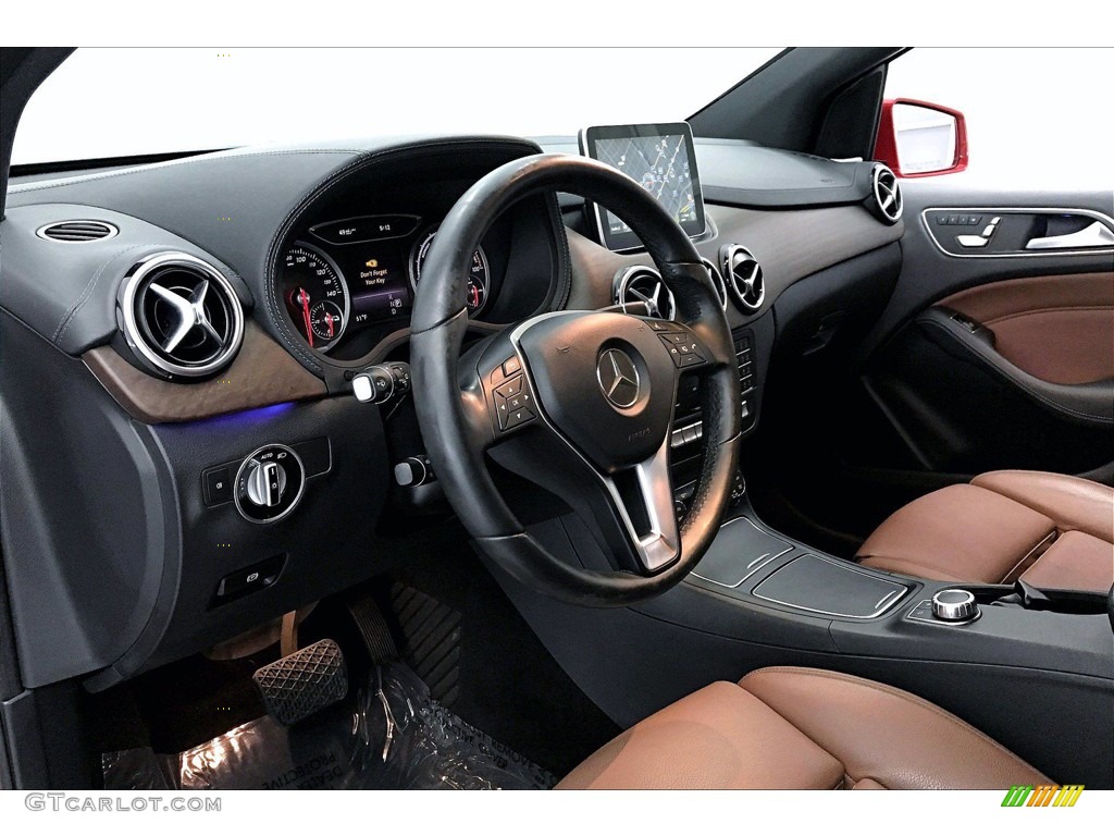 2016 Mercedes-Benz B 250e Dashboard Photos