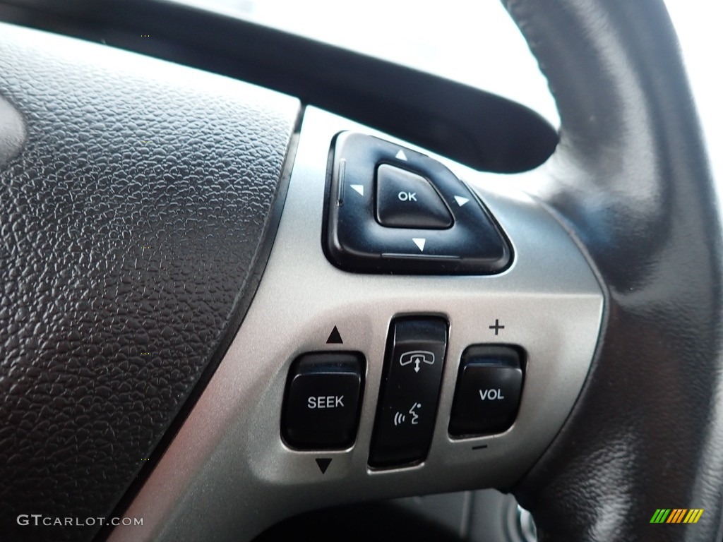 2015 Ford Taurus SHO AWD Steering Wheel Photos