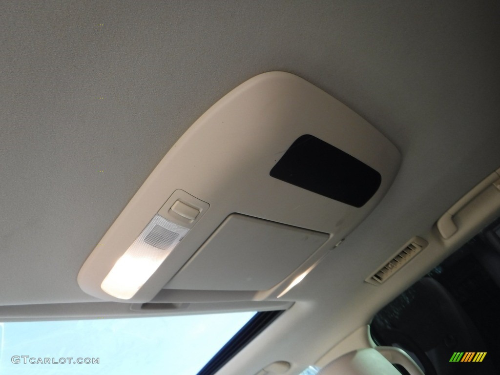 2013 Land Cruiser  - Black / Sandstone photo #13