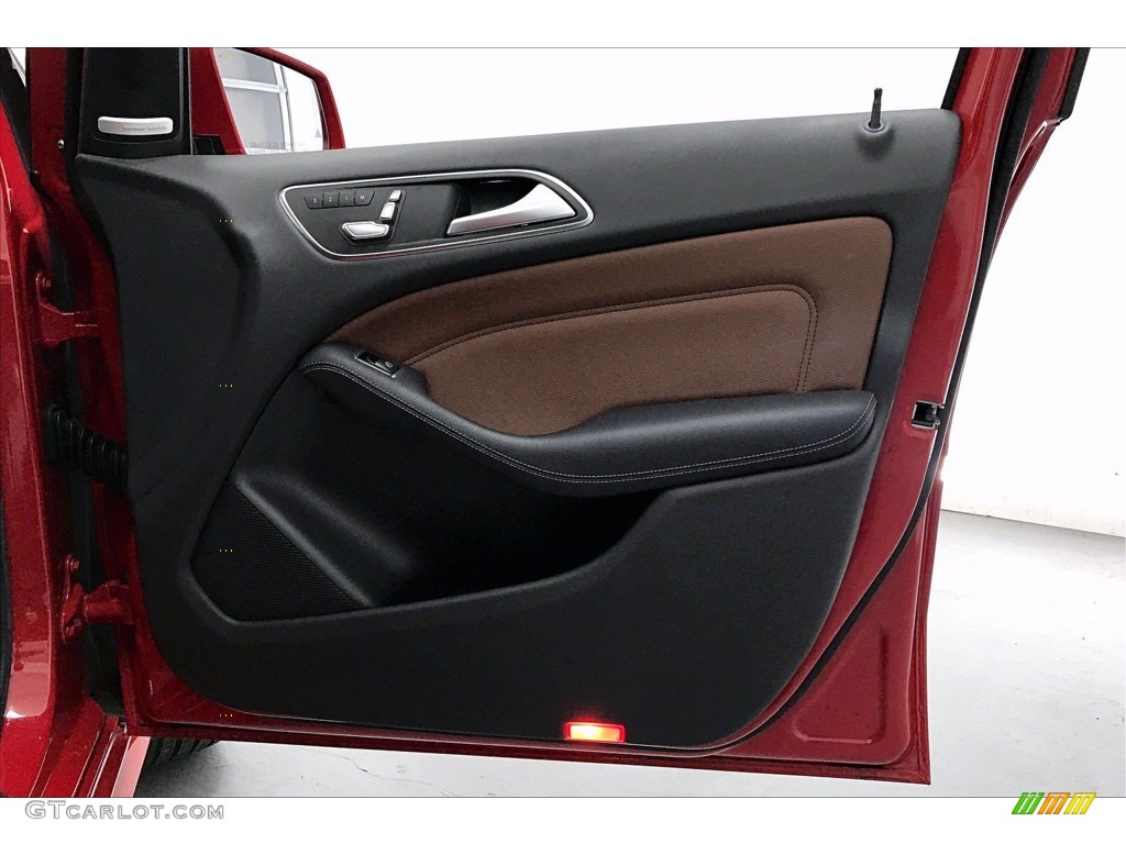 2016 Mercedes-Benz B 250e Hazelnut Brown Door Panel Photo #140314909